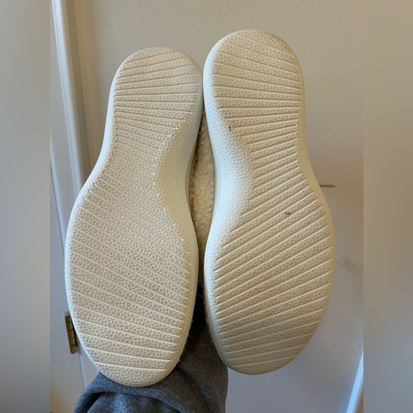 Allbirds Women's Wool Runner Fluffs - Picture 7 of 8